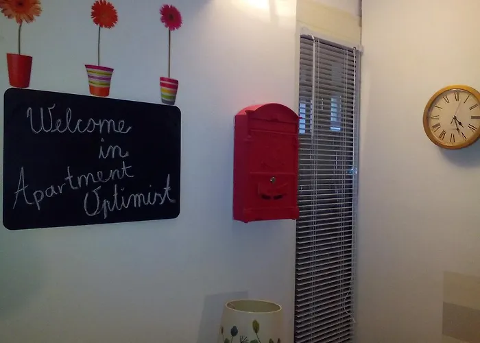 アパート Optimist